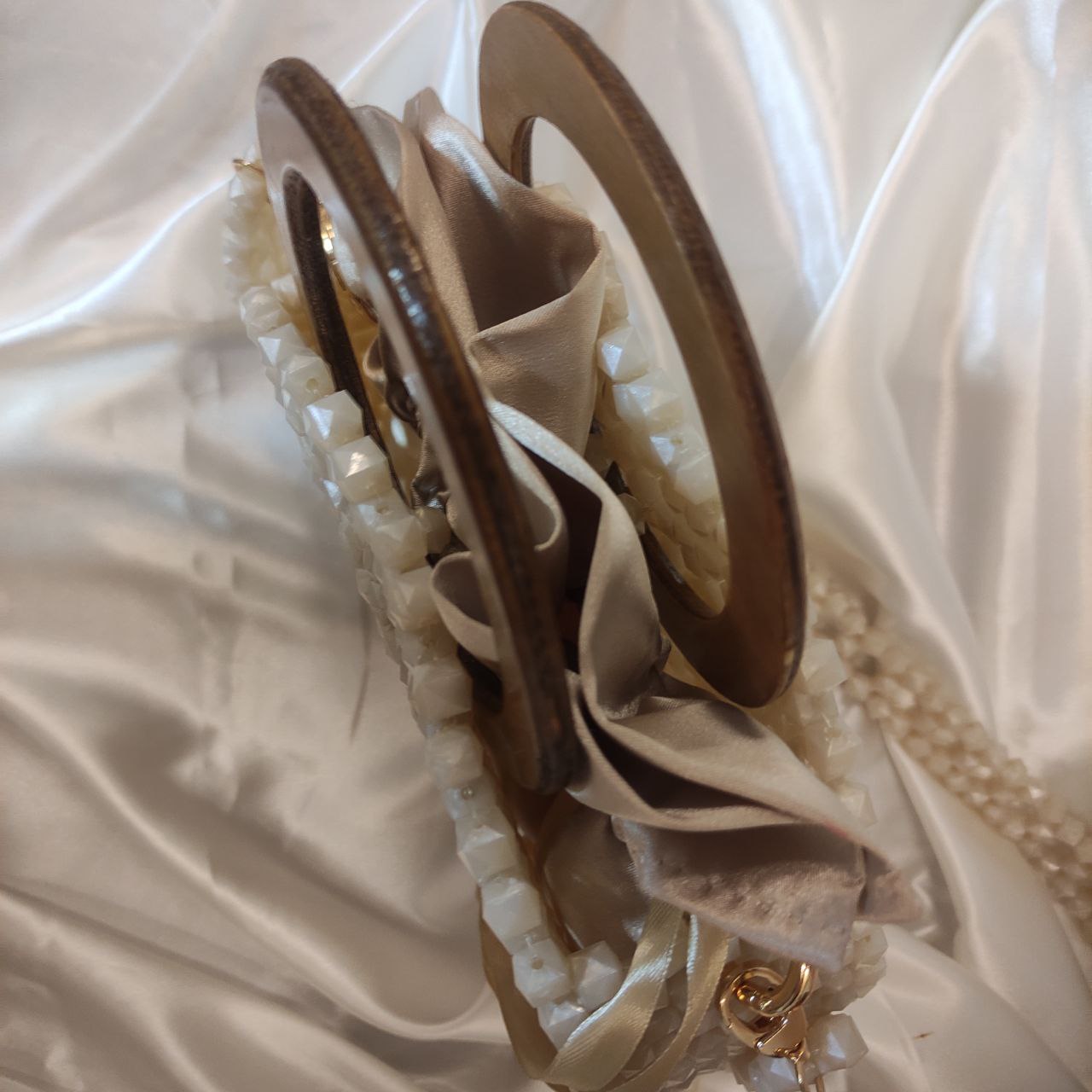 کیف گردژیپس زنانه مروارید بافی