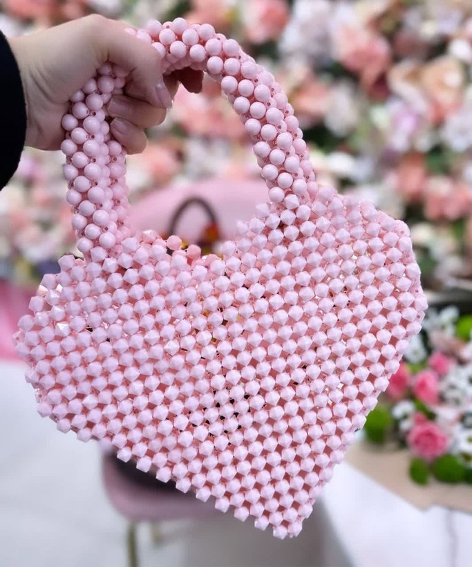 کیف صورتی پاستیلی