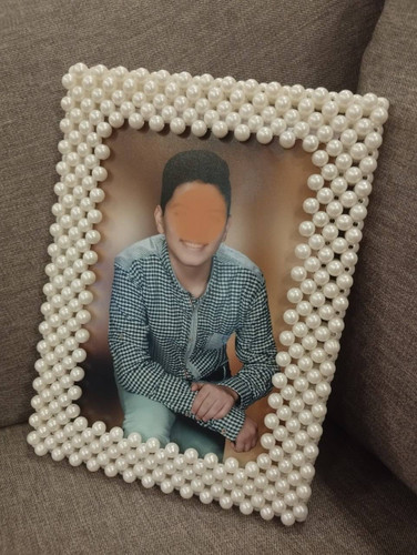 قاب عکس مرواریدی